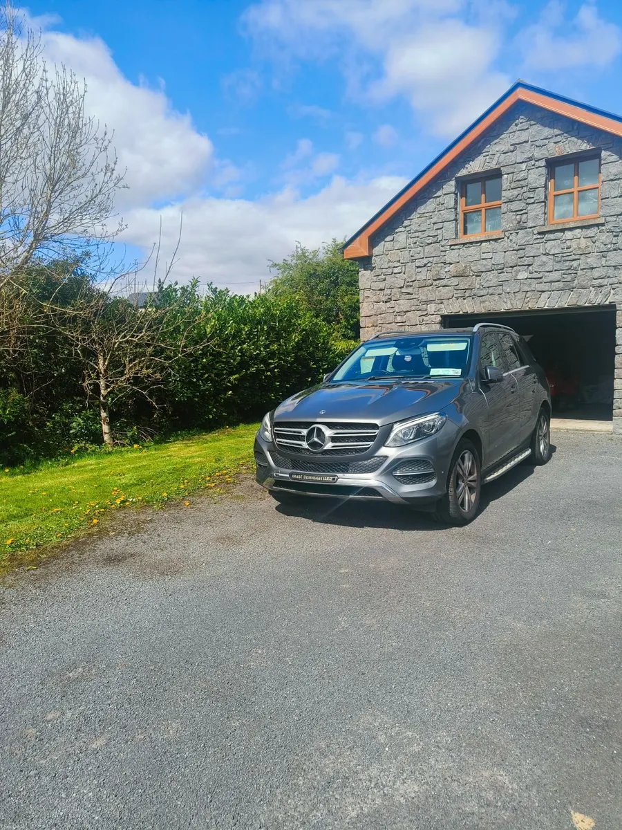 Mercedes-Benz GLE 2018 - Image 1