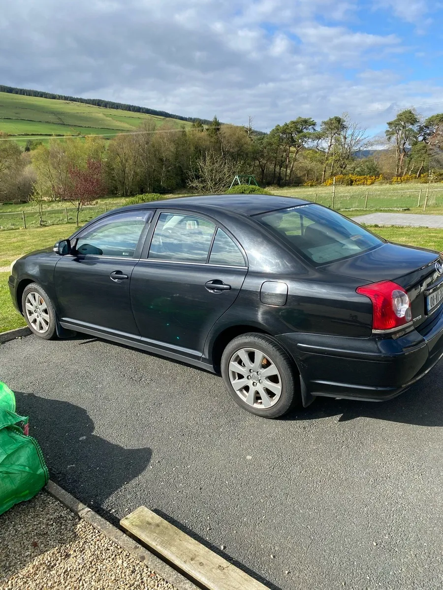 Toyota avensis for sale - Image 3