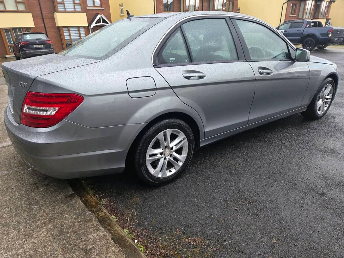 C220 CDI NCT 05/27, TAX 08/26 - Image 3