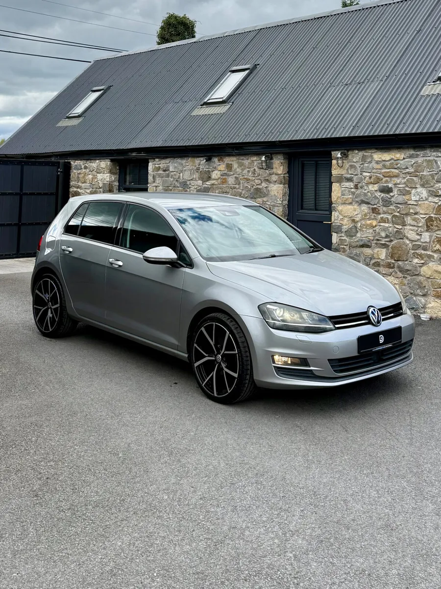 2016 VOLKSWAGEN GOLF COMFORTLINE 1.2 TSI AUTO - Image 1