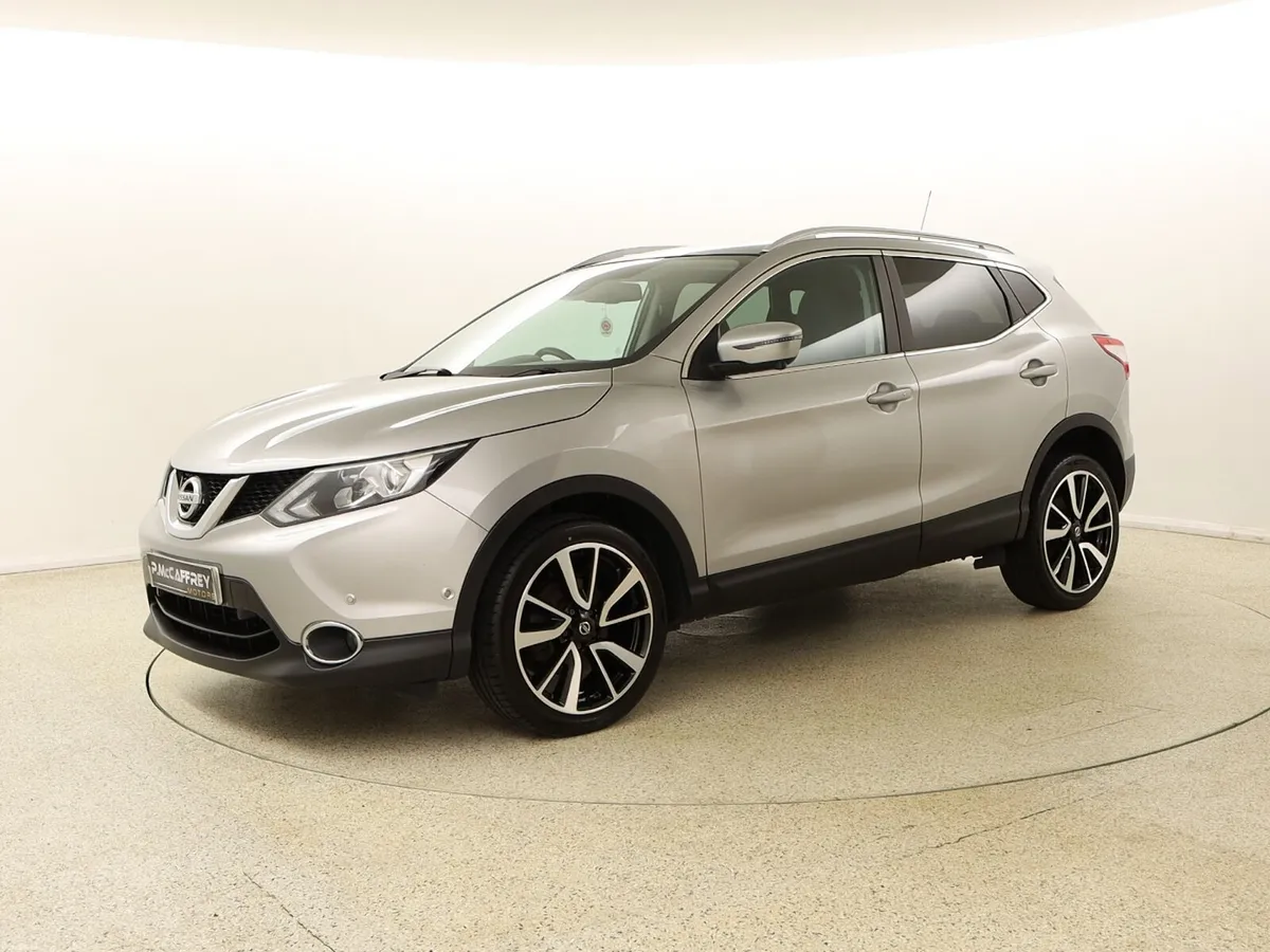2017 NISSAN QASHQAI TEKNA 1.5 DCI LEATHER SAT NAV - Image 3