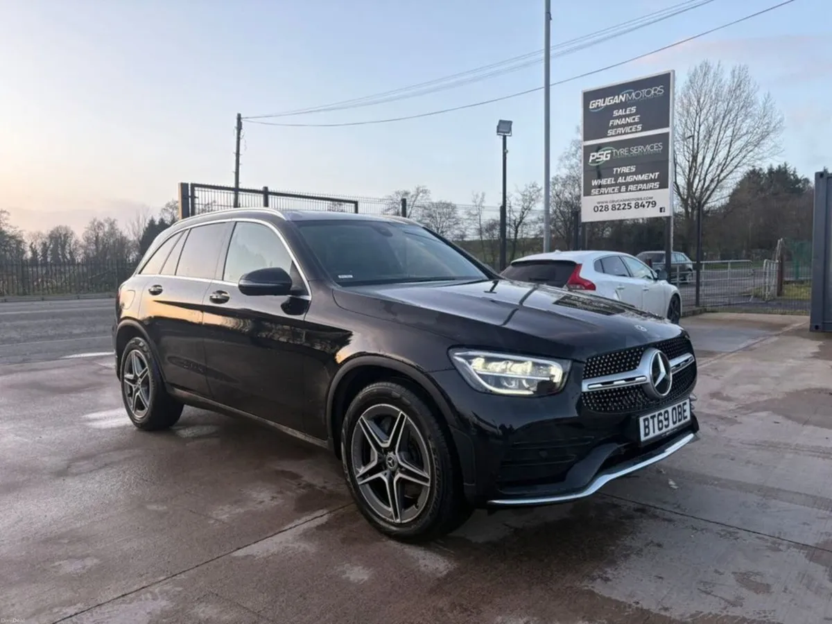 2019 Mercedes-Benz GLC 300 Hybrid - Image 1