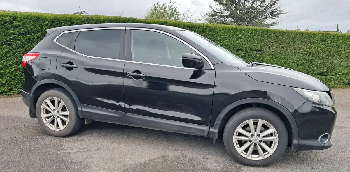 Nissan Qashqai 2015 NCT 28-1-2027 road tax only180 - Image 4