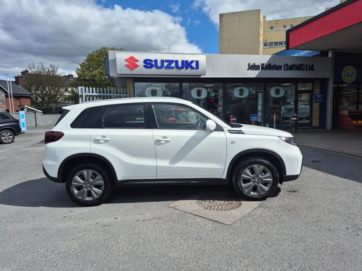 Suzuki Vitara 1.4 Motion Automatic - Image 1