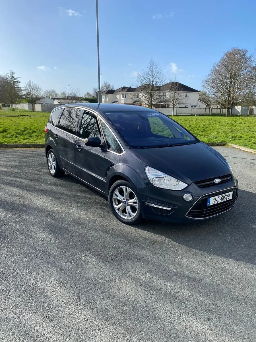 Ford S-Max 2012 - Image 1