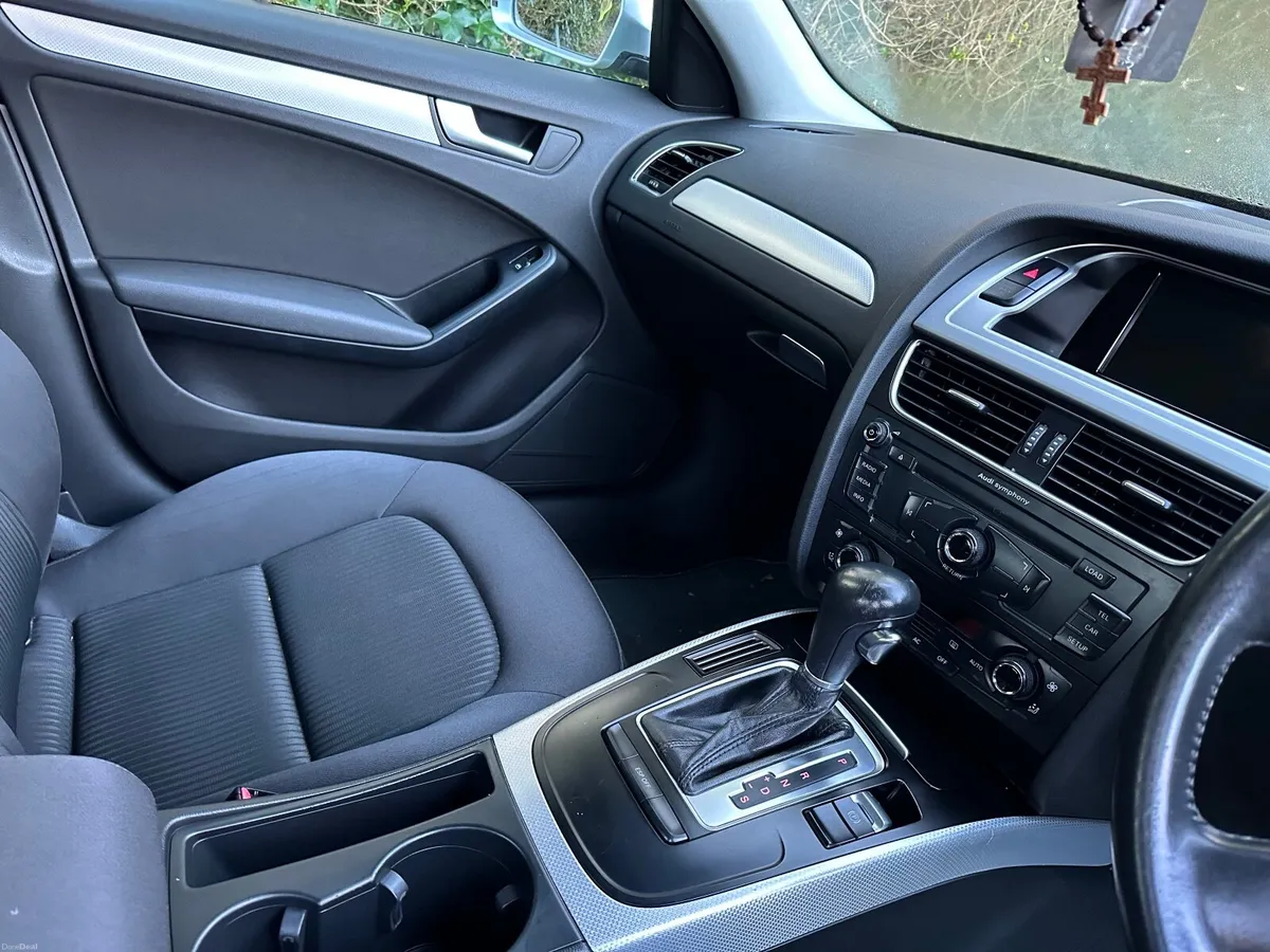 Audi A4 2009 - Image 3