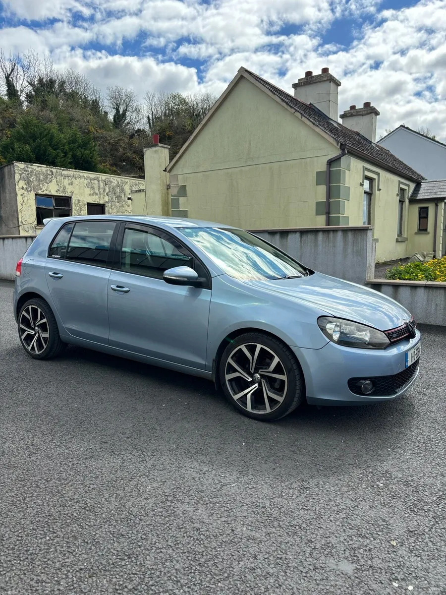 2011 Volkswagen Golf Nct October 2026 - Image 1