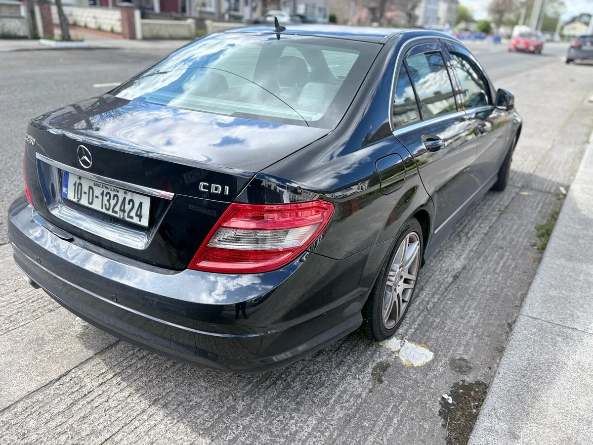 Mercedes c250 - Image 2