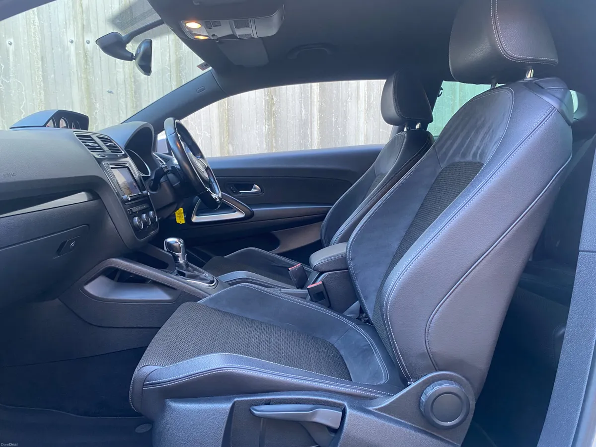 Volkswagen Scirocco 2015//2.0 TDI DSG///FINANCE/// - Image 4