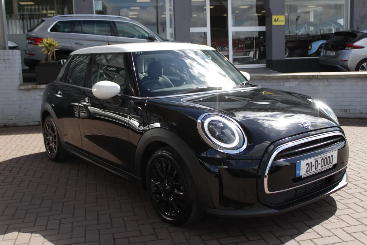 2021 MINI COOPER D 1.5D 5DR HATCHBACK AUTO - Image 2