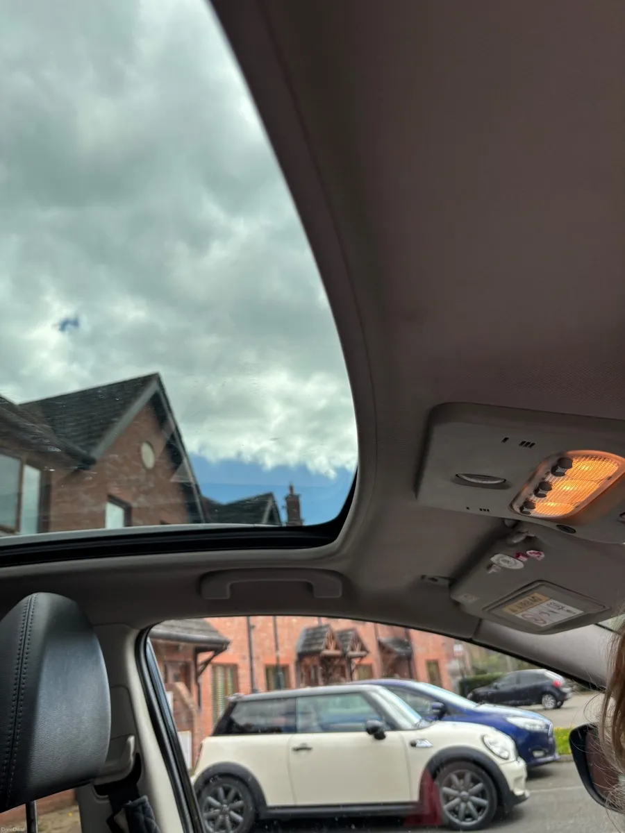 Nissan Qashqai 2015 - Image 2