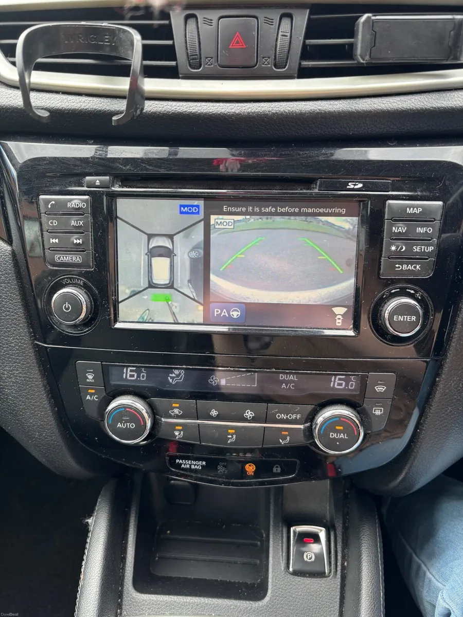 Nissan Qashqai 2015 - Image 4