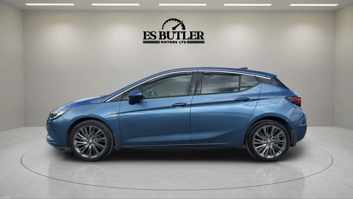 2015 Vauxhall Astra SRI 1.6L Diesel / BIG SPEC - Image 2