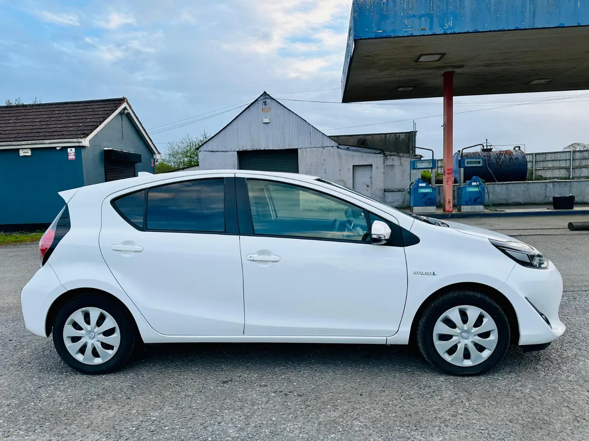 Toyota Aqua 2018 1.5L Petrol Hybrid - Image 4