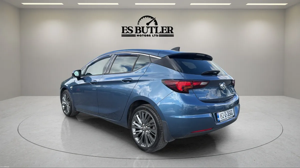 2015 Opel Astra SRI 1.6L Diesel / BIG SPEC - Image 3