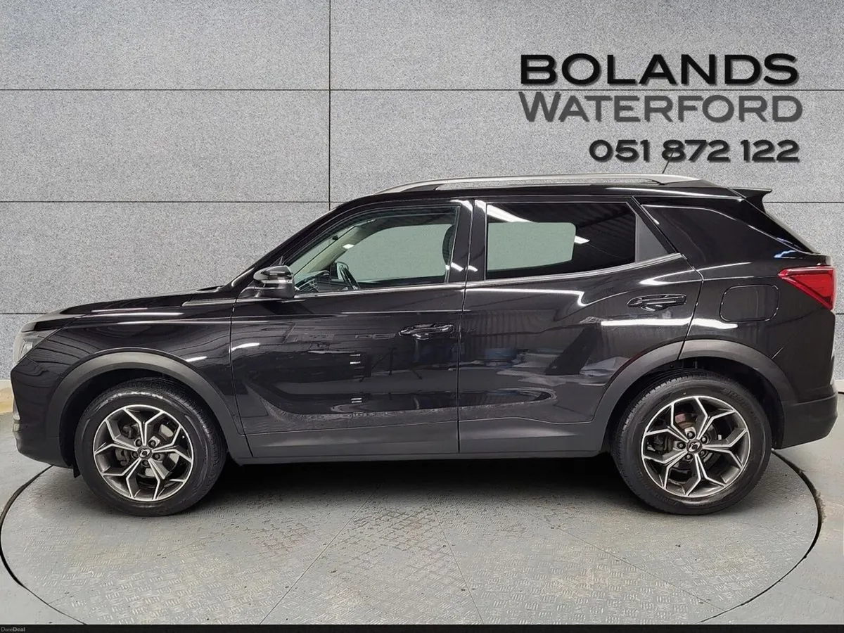 SsangYong Korando KORANDO 1.6 MT 2WD 4DR - Image 4