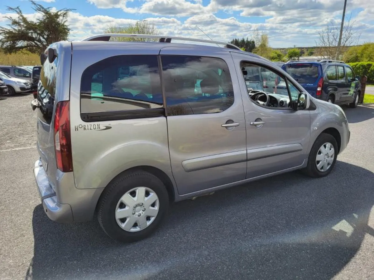 Wheelchair Accessible Petrol - Image 3