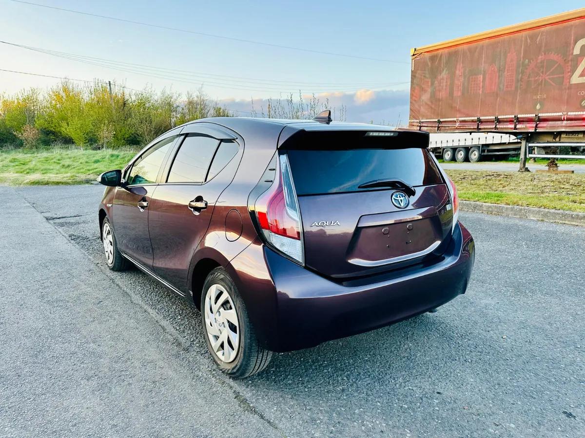 Toyota Aqua 2015 1.5L Petrol Hybrid Automatic - Image 2