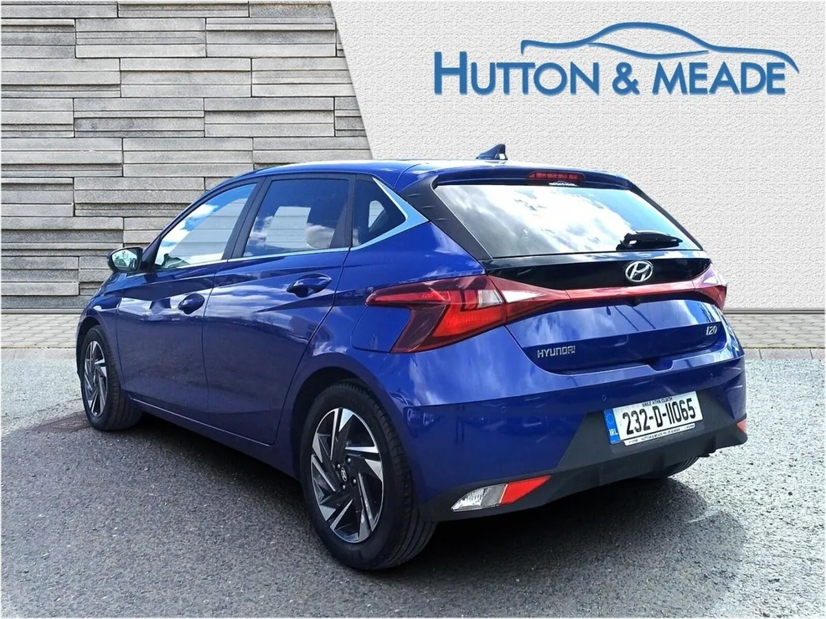 Hyundai i20 Delux Plus 1.2 Petrol 5dr - Image 3