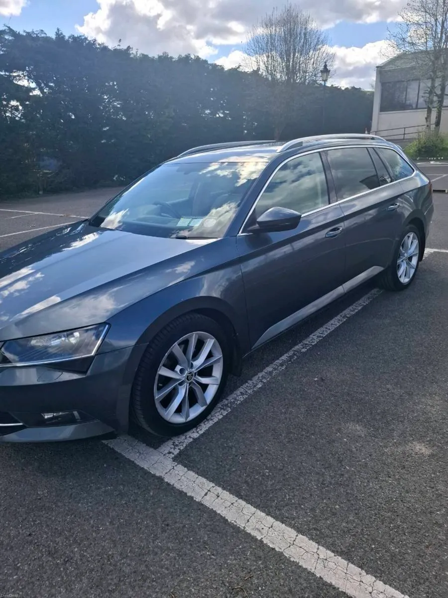 Skoda Superb Combi Automatic - Image 4