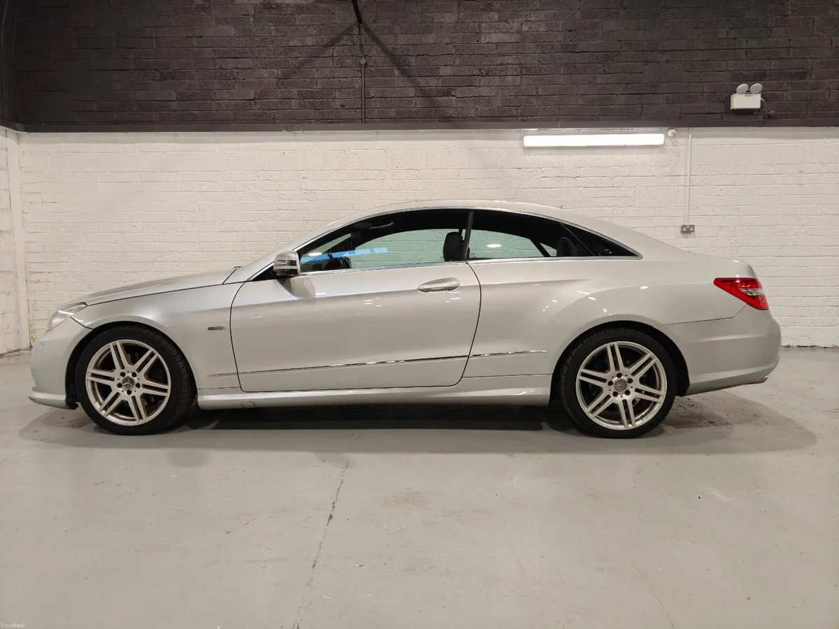 2012 MERCEDES BENZ E220 COUPE AMG LINE FRESH NCT - Image 4