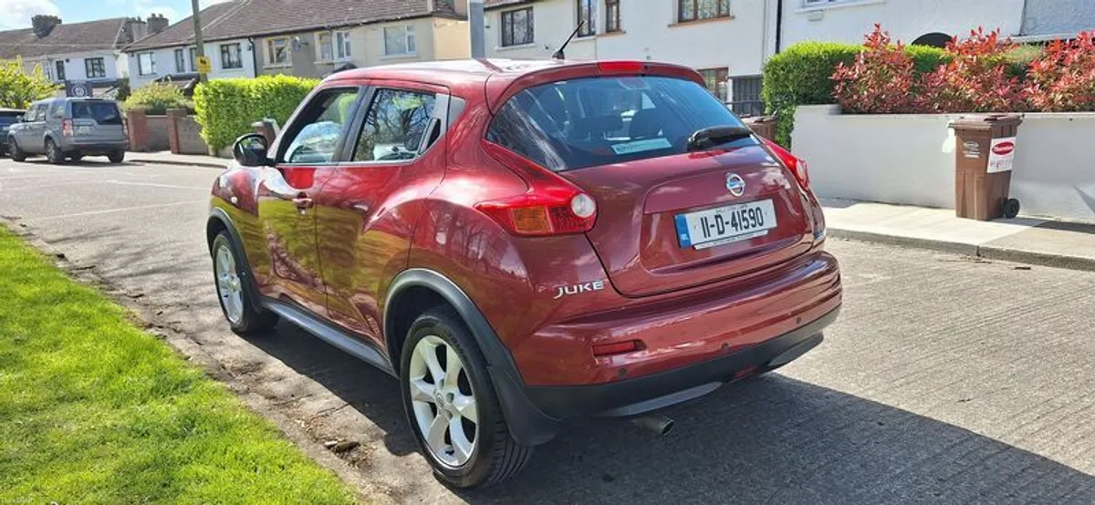 2011 Nissan Juke - Image 3