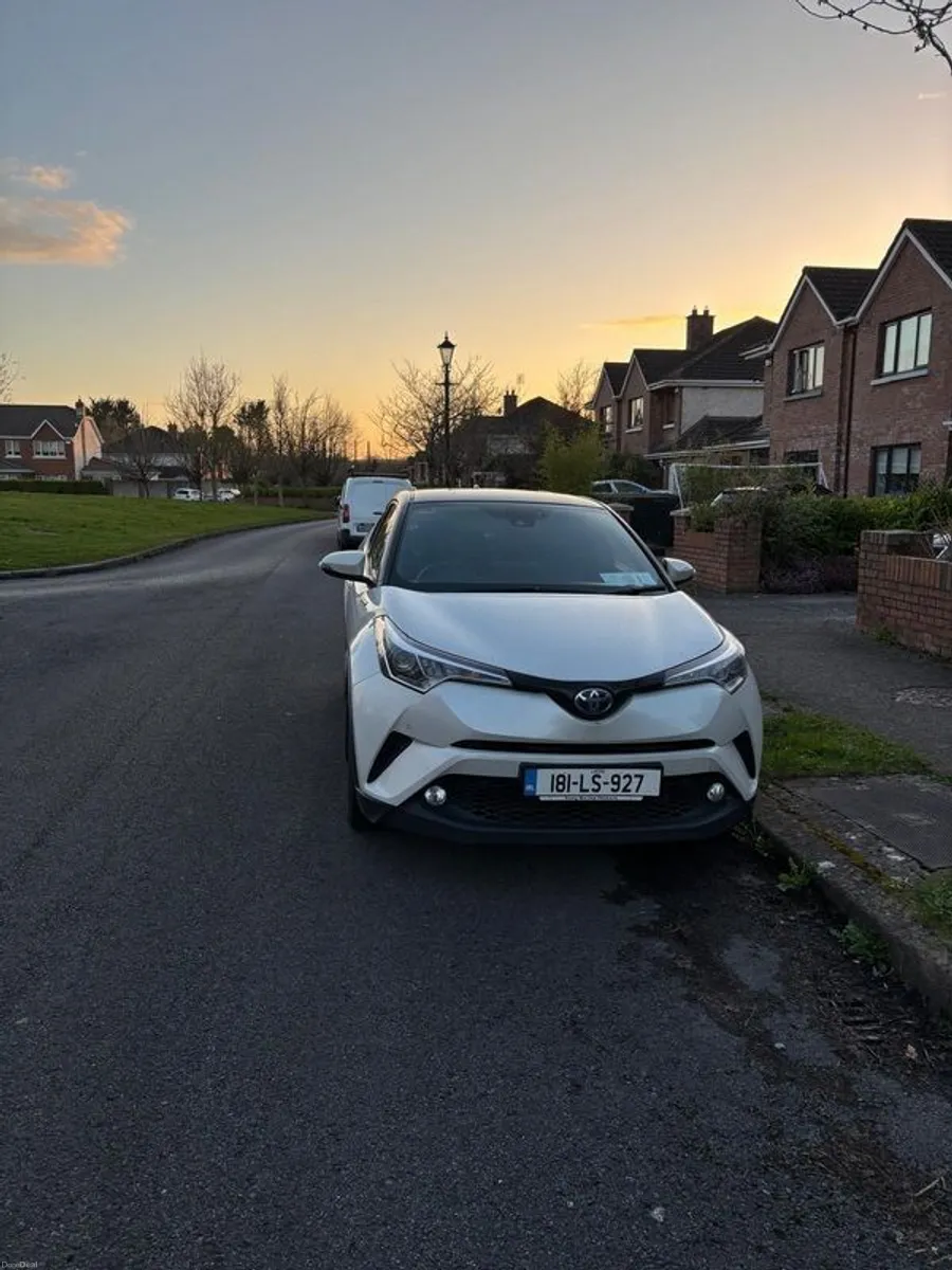 2018 Toyota C-hr SOL - Image 6