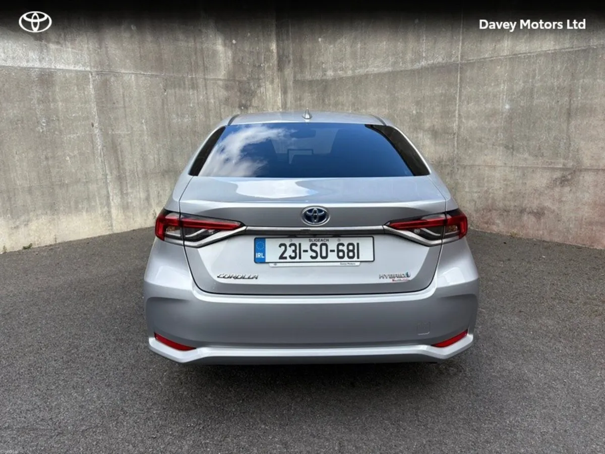 Toyota Corolla LUNA 4DR SPORT SALOON - Image 3