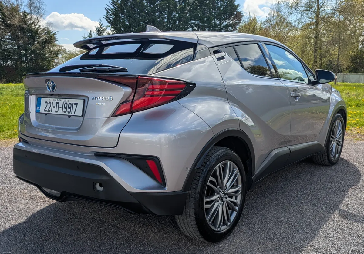 Toyota C-HR SOL /AUTO/  NEW NCT O3/28 - Image 4