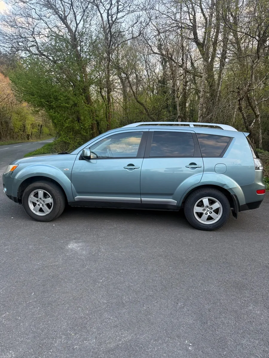 Mitsubishi Outlander 2010 - Image 3