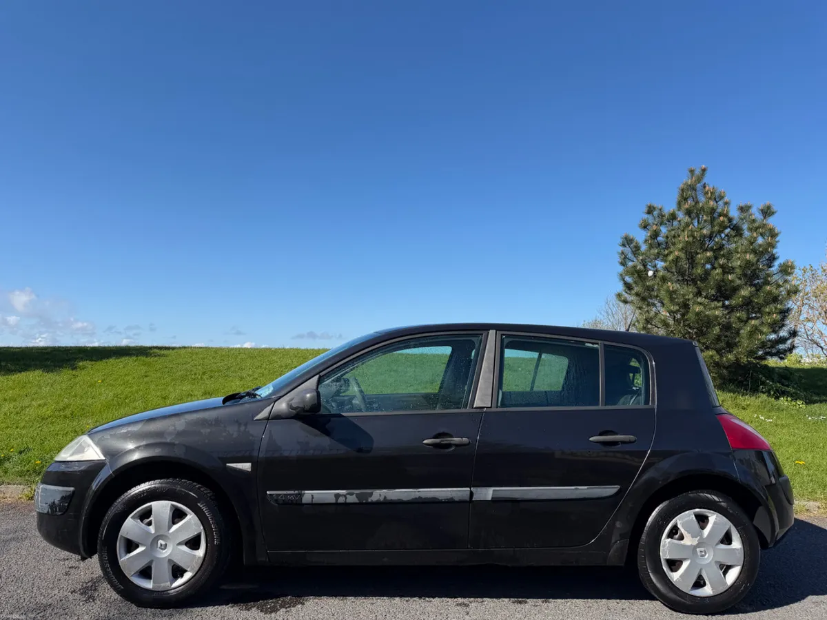 Renault Megane 2004 NCT12/26 - Image 4