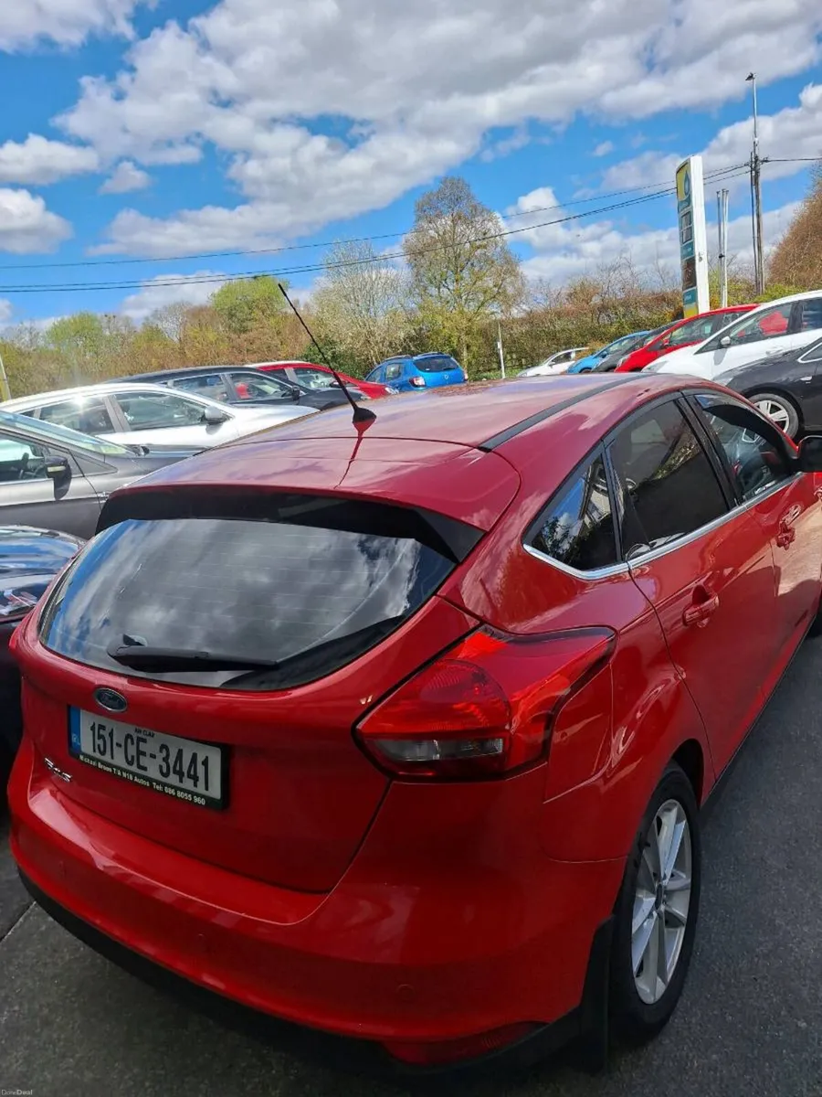 151 Ford Focus 1.5 TDCi Zetec NCT & TAX - Image 4