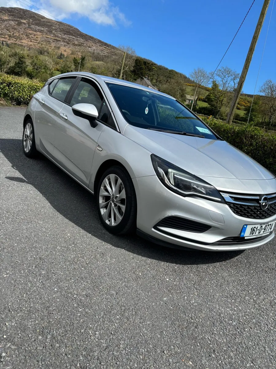 Opel Astra 1.6L - Image 1