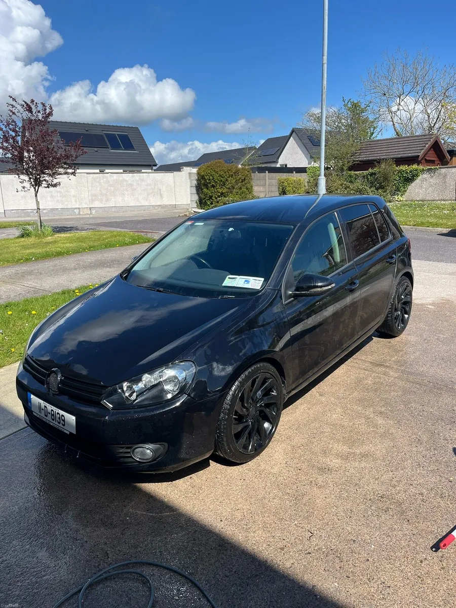 Volkswagen Golf - Image 1