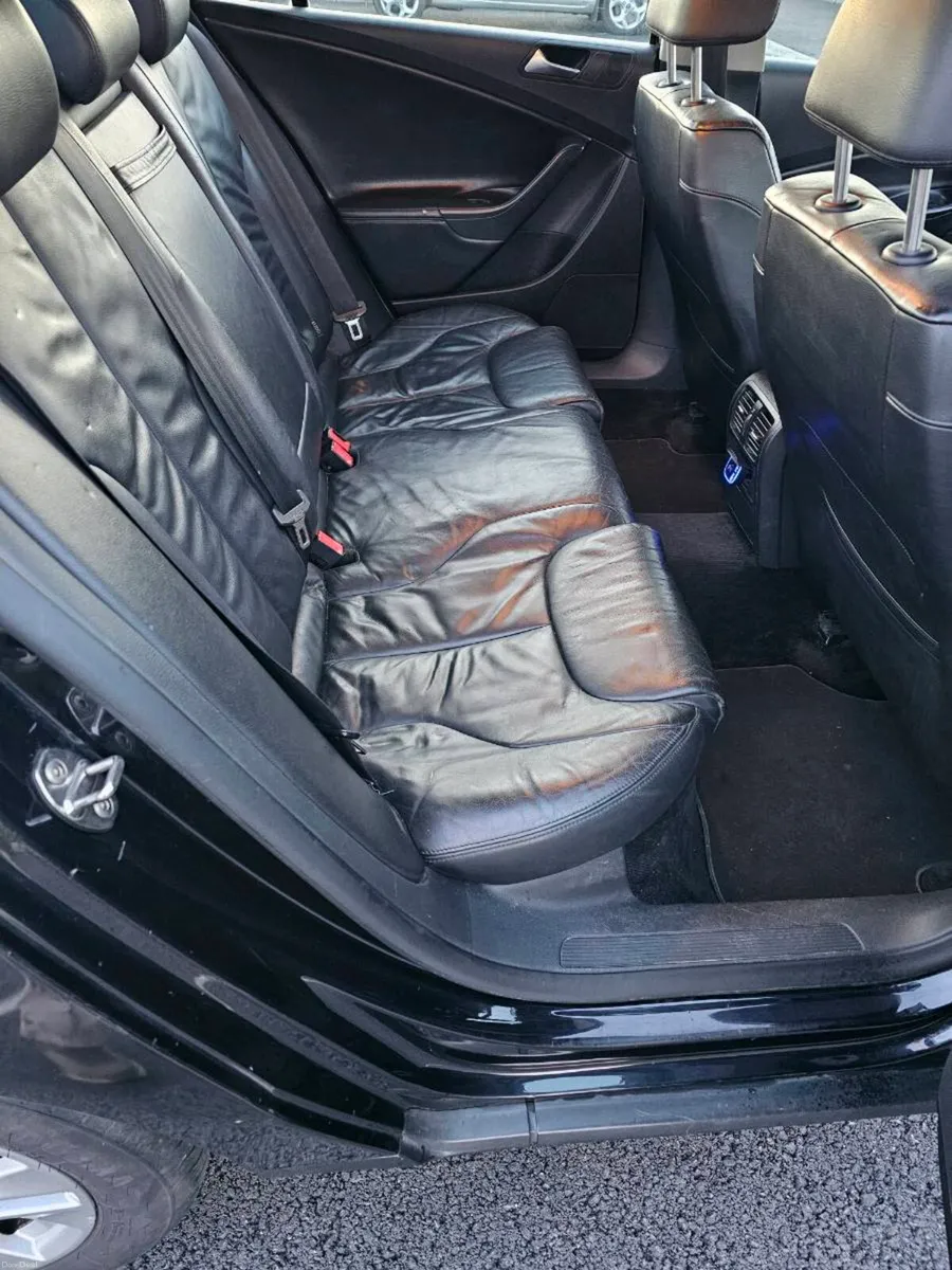 VW Passat - Image 6