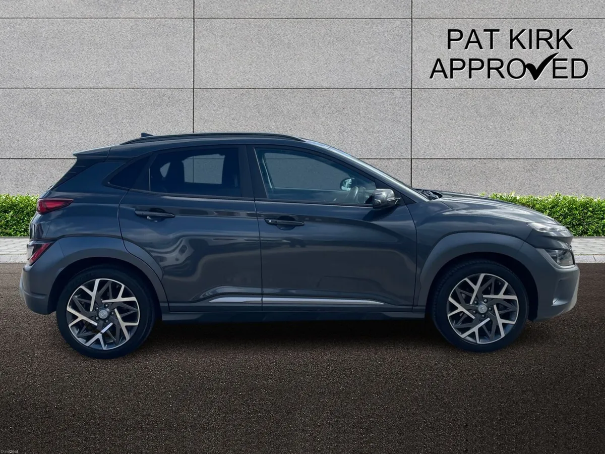 Hyundai Kona Hatchback Premium - Image 3