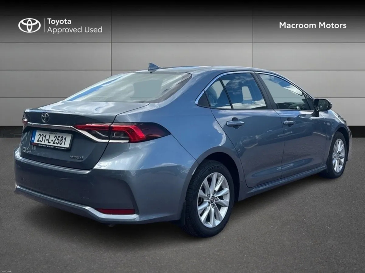 Toyota Corolla EASTER SALE!! LUNA 4DR SALOON AUTO - Image 2