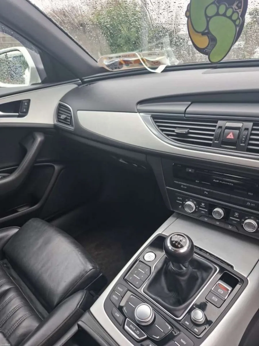 2014 Audi A6 SLine Black Edition - Image 4