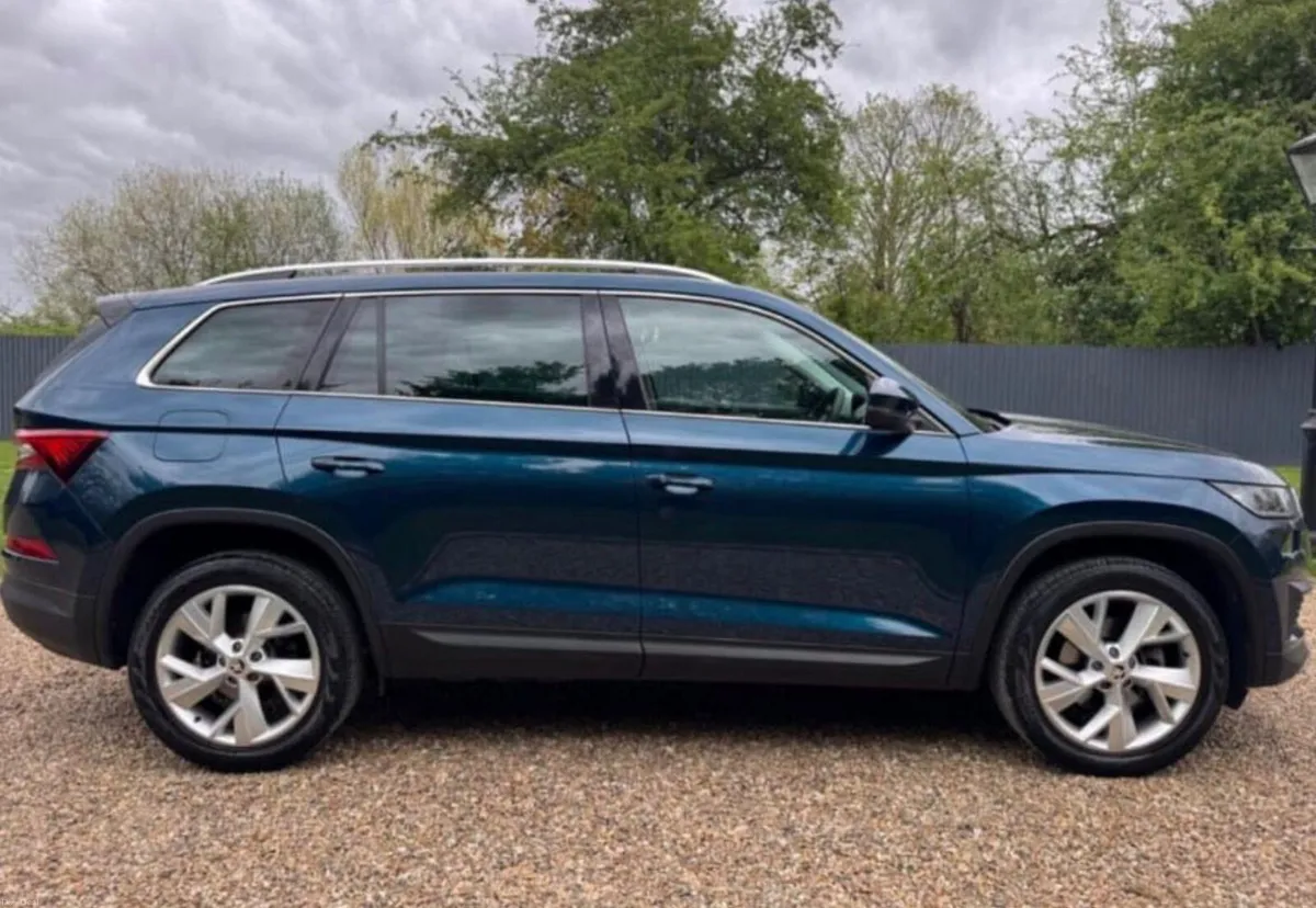 211 Skoda Kodiaq 2.0 TDI .LOW KILOMETRES - Image 1