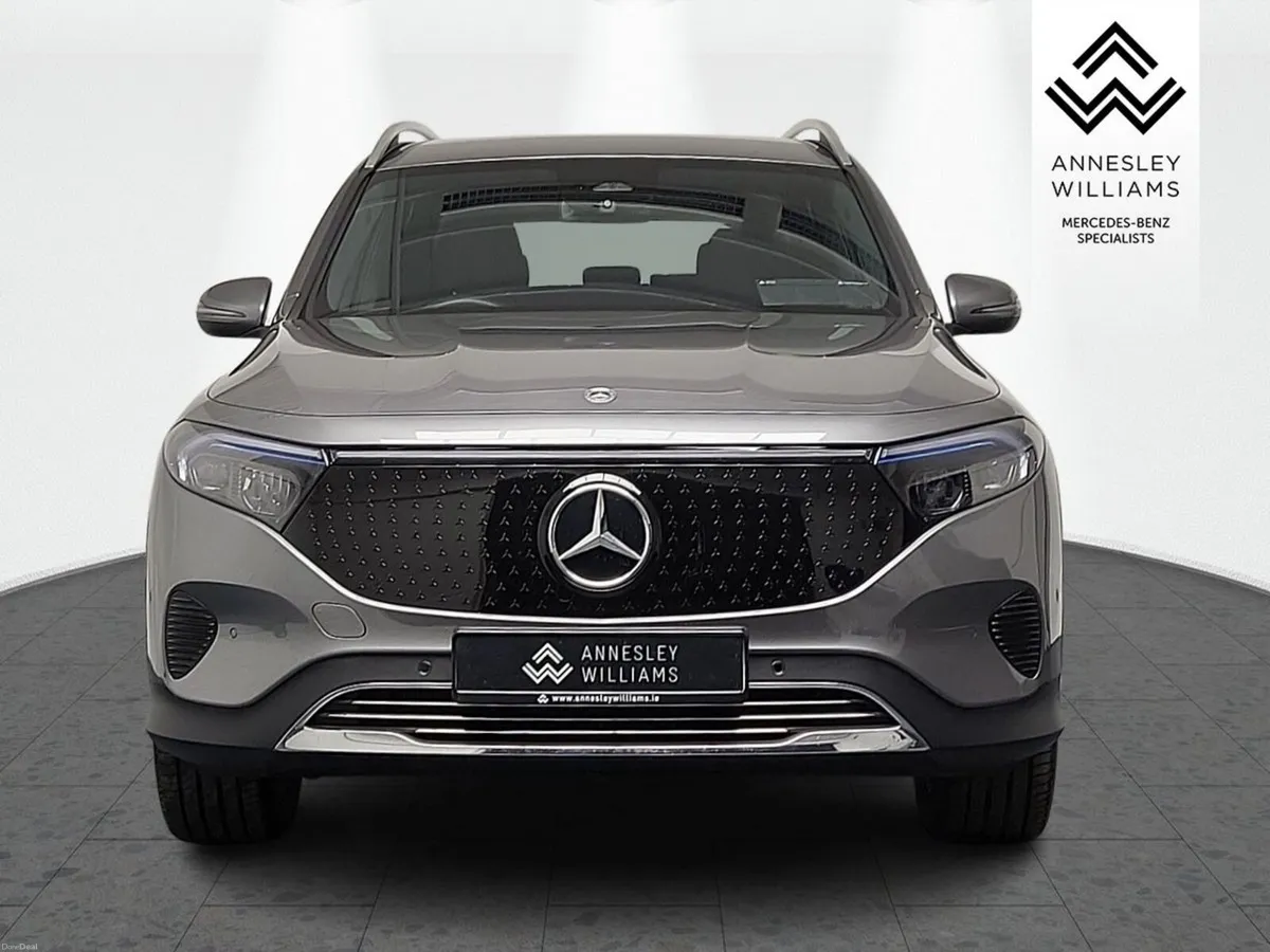 Mercedes-Benz EQB EQB 250+ Executive 70.5kWh - Image 3