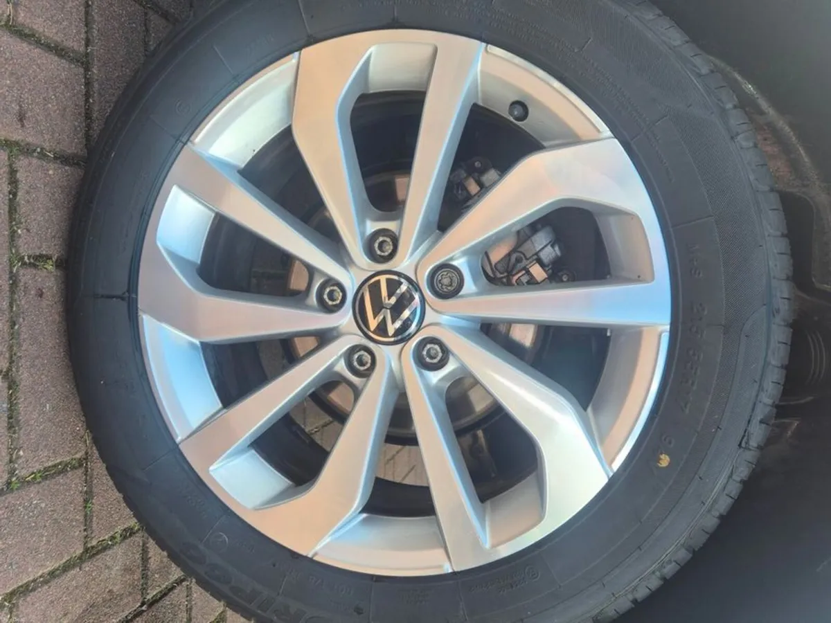 Volkswagen T-Roc T-ROC EDITION 75 2.0TDI M6F 116HP - Image 3