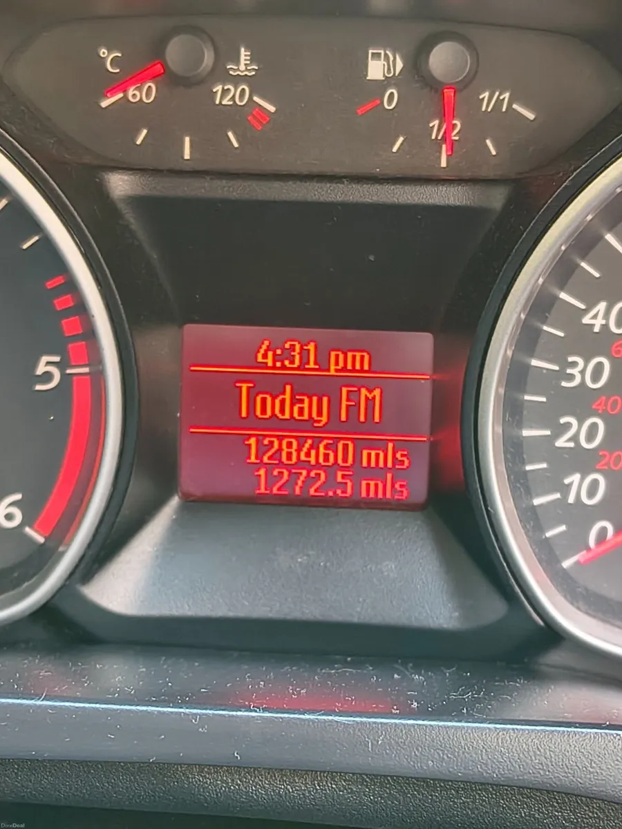 2014 Ford S-Max 2.0TDCI  7 seat - Image 2