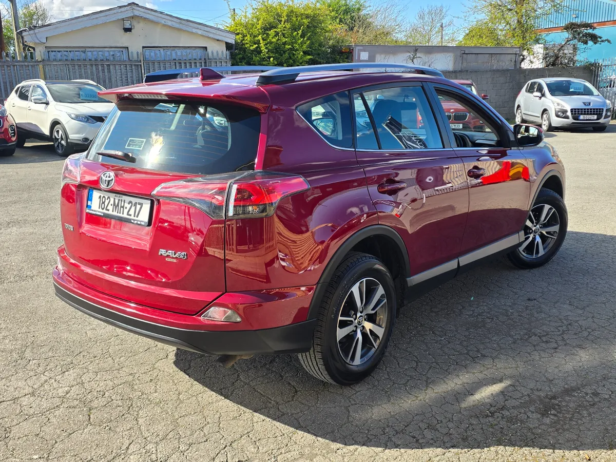182 TOYOTA RAV4 *2.0d*LUNA SPORT* - Image 3