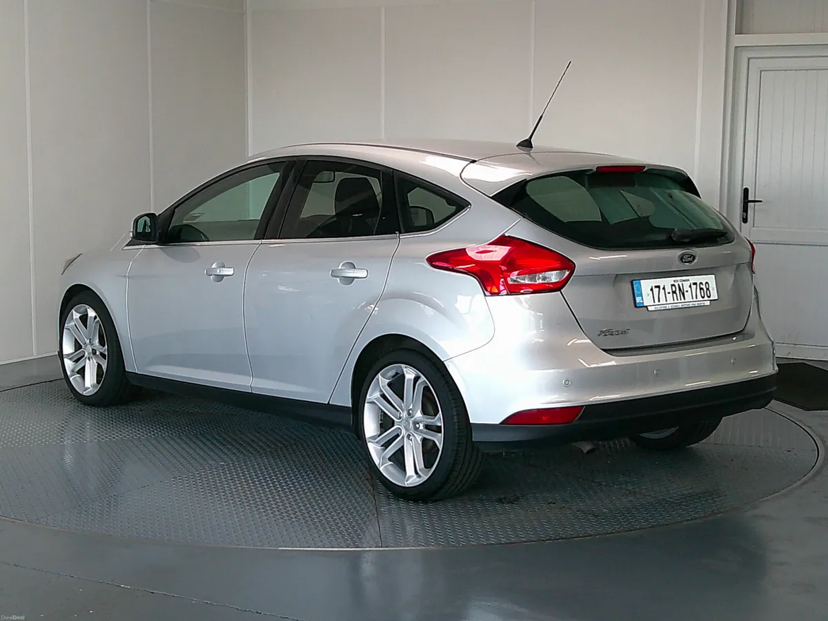 Ford Focus 2017 - Image 5