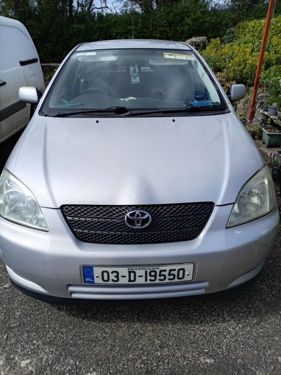 Toyota Corolla 2003 - Image 2