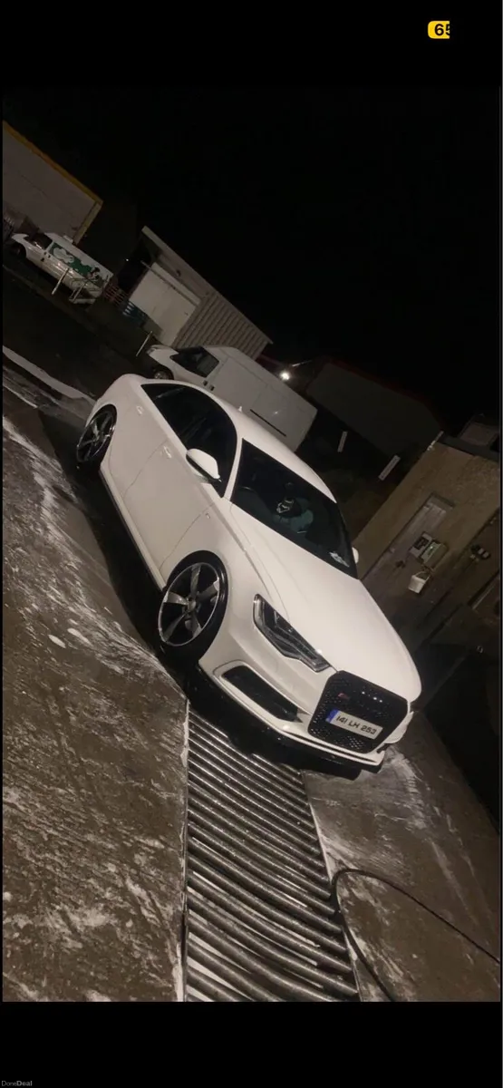 2014 Audi A6 SLine Black Edition - Image 2