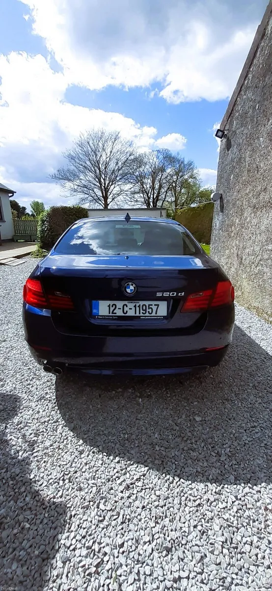 BMW 520d Efficient Dynamics 2012 - Image 6