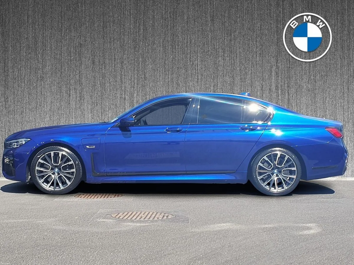 BMW 7-Series 745e M Sport Saloon - Image 4
