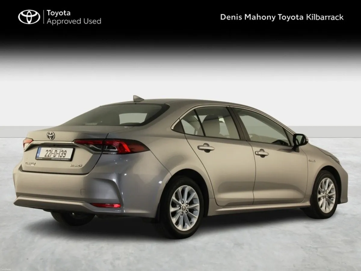 Toyota Corolla HYB LUNA SALOON 4DR AUTO - Image 2