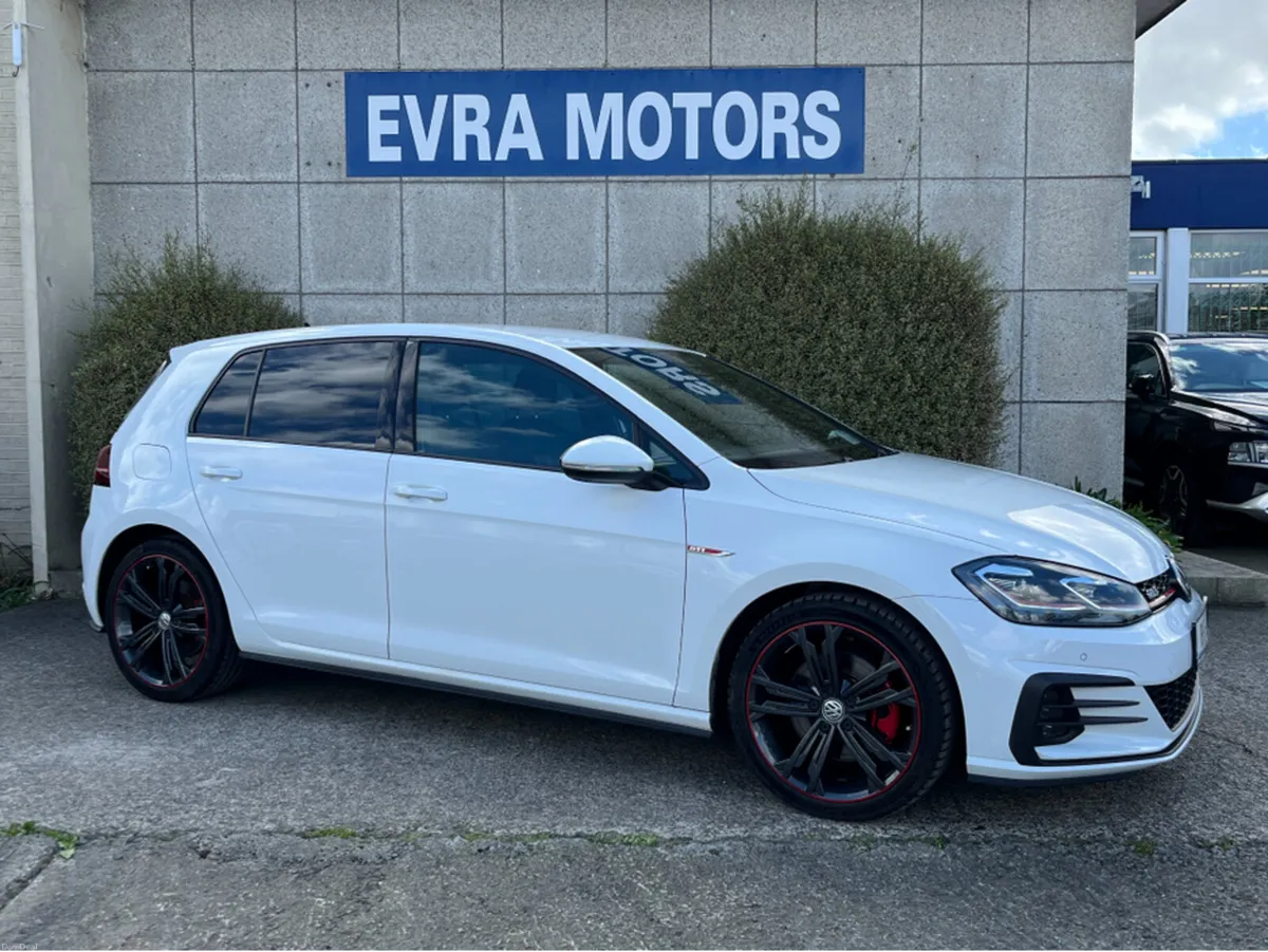 Volkswagen Golf GTI AUTOMATIC 2.0 PETROL //REVERSE - Image 3